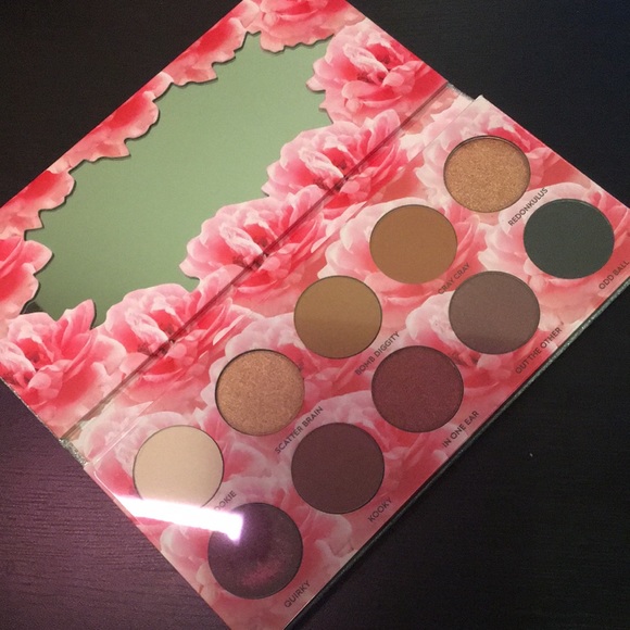 Laura Lee Los Angeles Cats Pajamas Palette - Picture 2 of 4